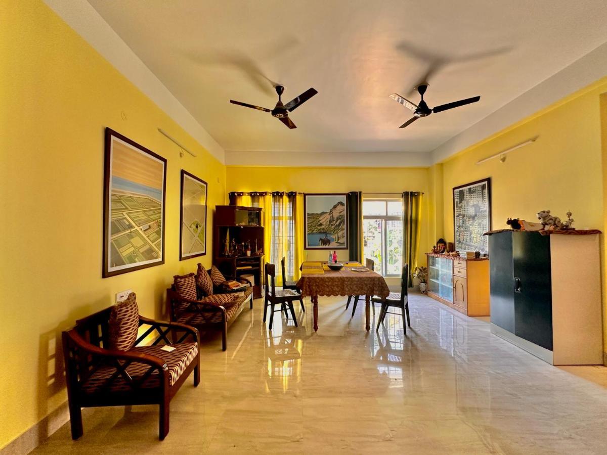 Three Little Birds Homestay Guwahati Exterior foto