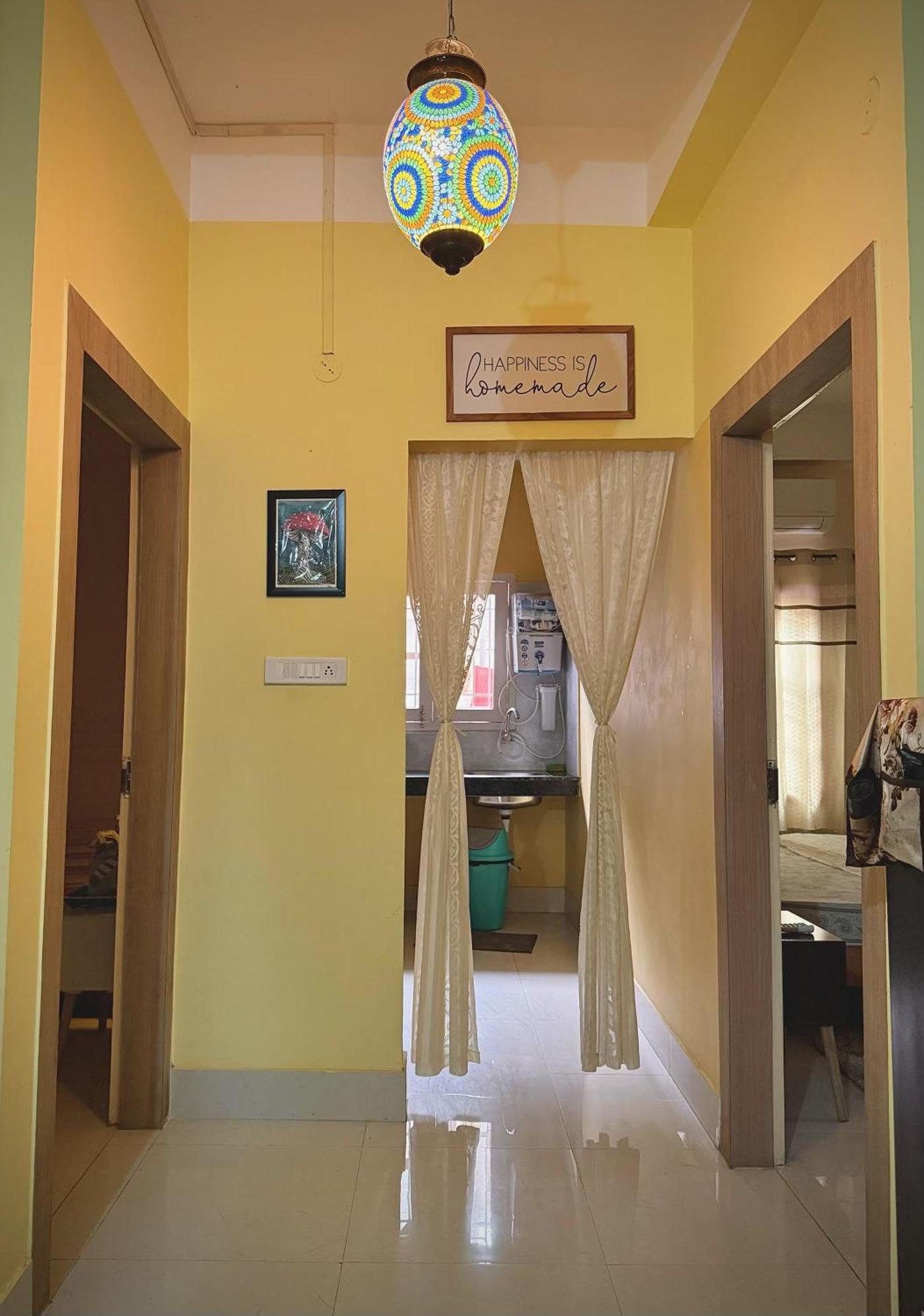 Three Little Birds Homestay Guwahati Exterior foto